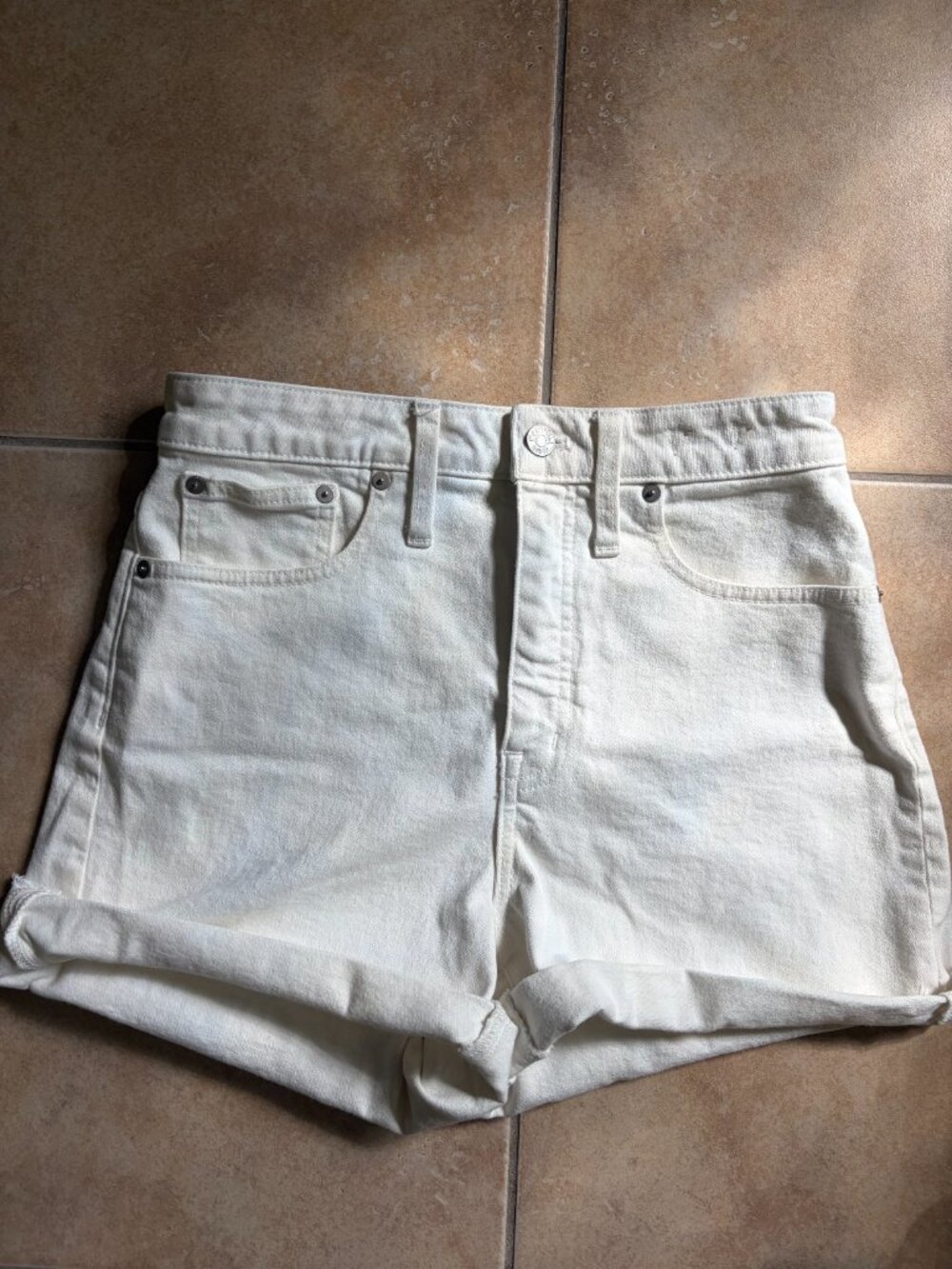 Madewell Curvy High-Rise Denim Shorts - Tile White